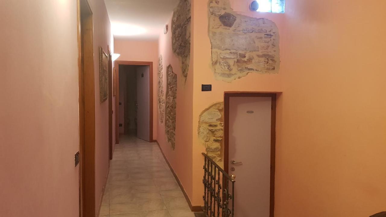 Locanda Dalla Compagnia Riomaggiore Exterior photo